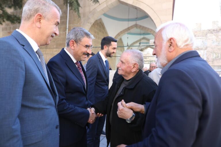 Dışarı (Hüsamettin Ağa) Camii’nde Vatandaşlarla Buluşma