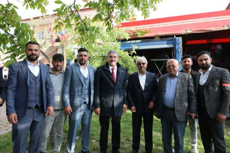 Karatlı Kasabası Düğün Merasimine Katılım