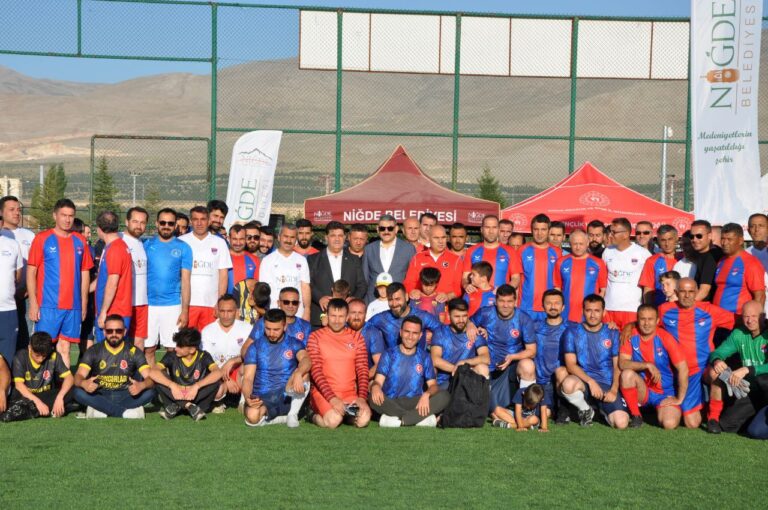 15 Temmuz Futbol Turnuvasının Başlangıç Maçına Katılım
