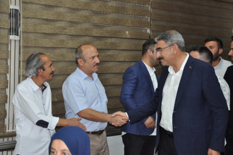 Özkaya ve Koçoğlu Ailelerinin Nişan Merasimi
