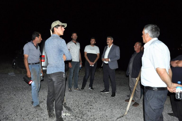 Altunhisar İlçesinde Yangın