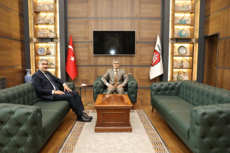 Niğde Valisi Dr. Cahit ÇELİK’i Ziyaret