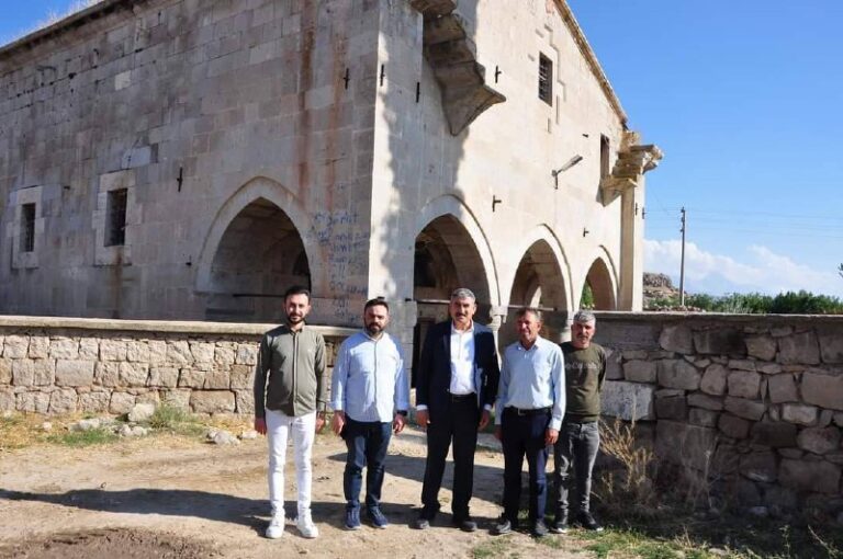 Dikilitaş Kilisesi İncelemesi