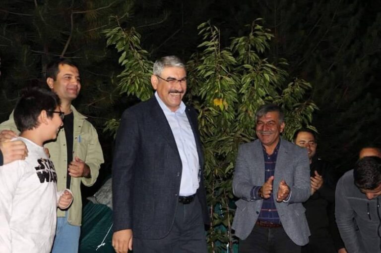 Güçlü Aile Dijital Detoks Kampı